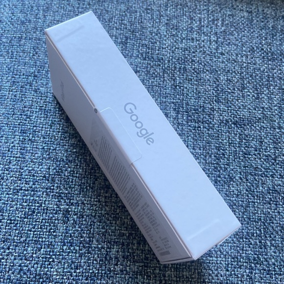 GOOGLE pixel 7 (NEW) - Picture 2 of 3